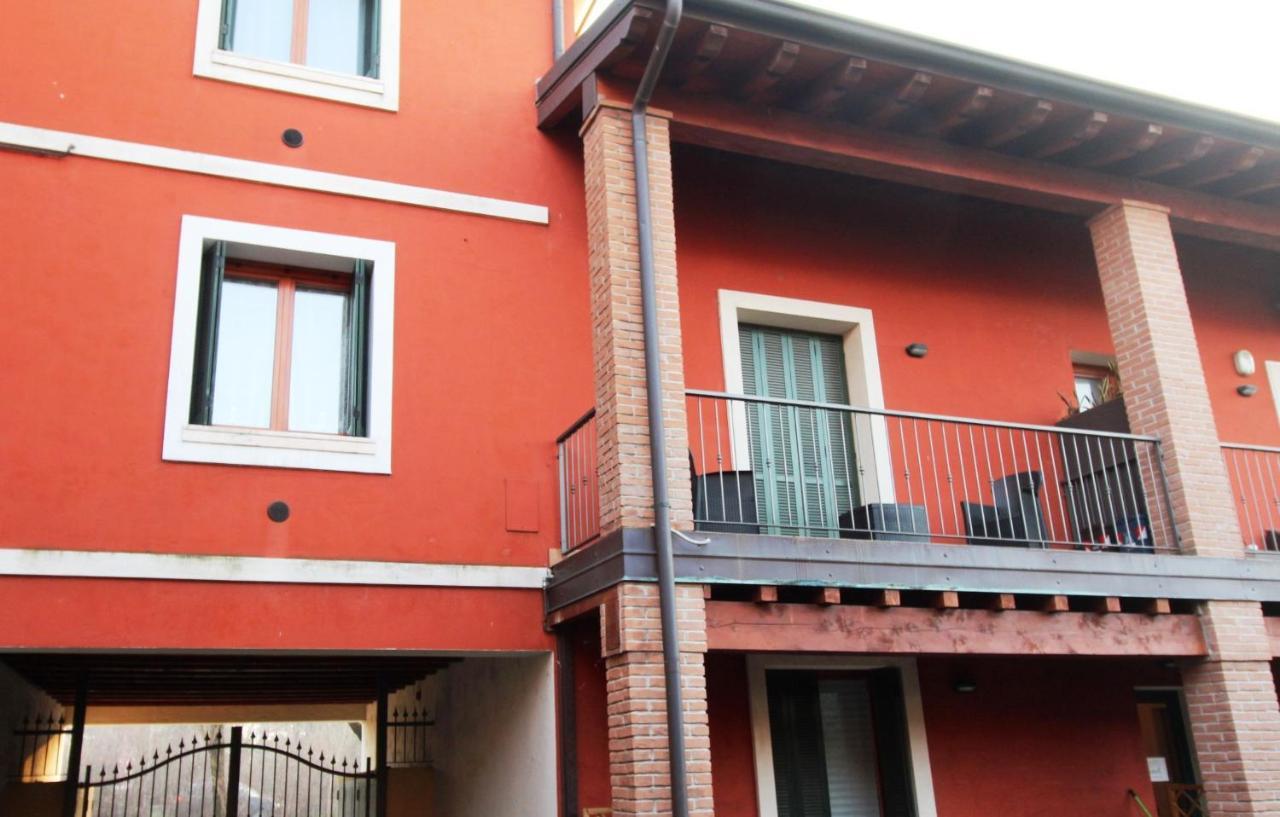 Апартаменты Loft Regia Antica Лонато Экстерьер фото